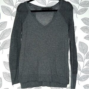 Rock & Republic Metallic Textured Top M Grey Glitter Light Sweater Neutral Boho